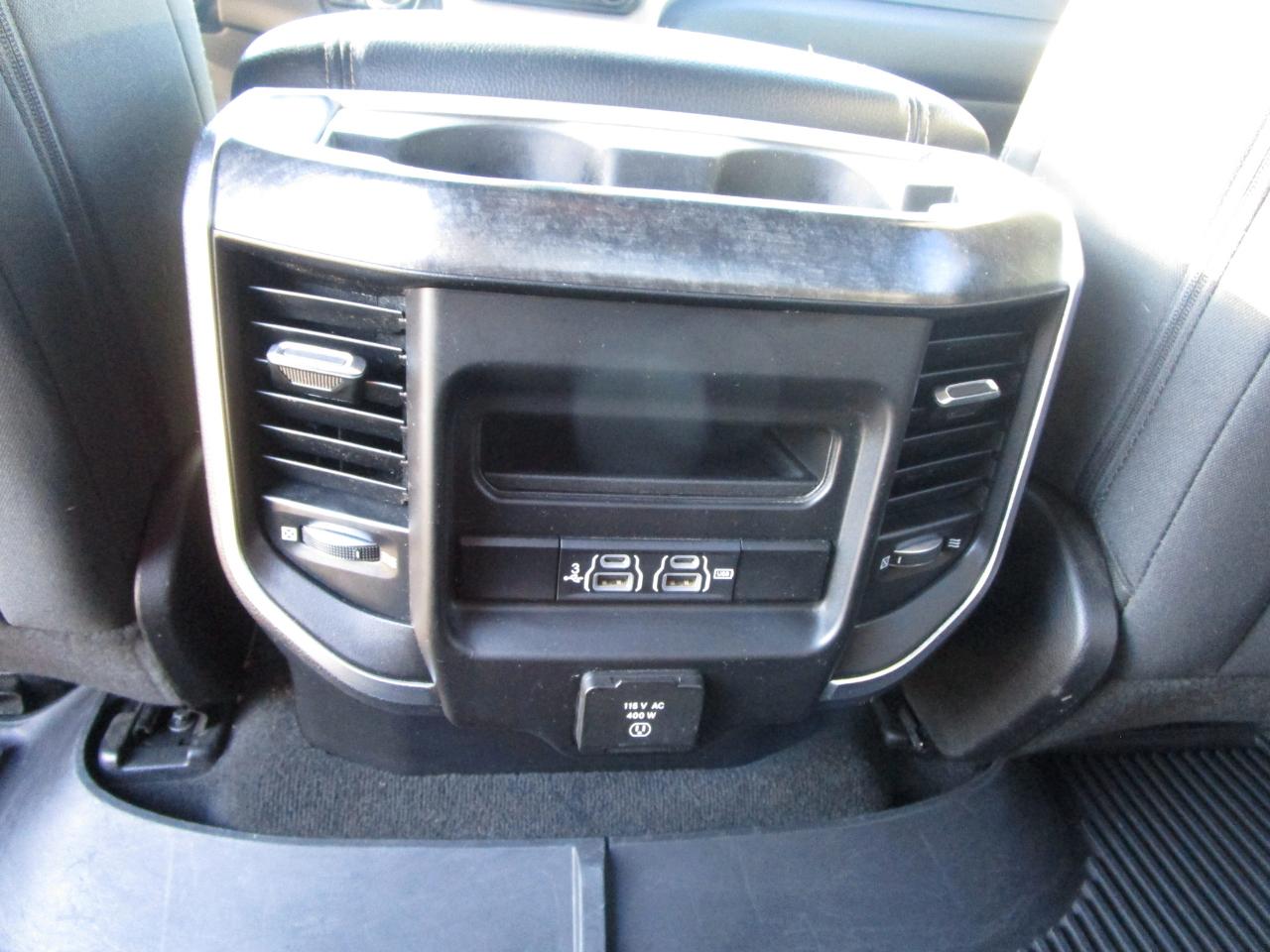 RAM 1500 Big Horn/Lone Star 4x4 Crew Cab 5'7" Box 2019