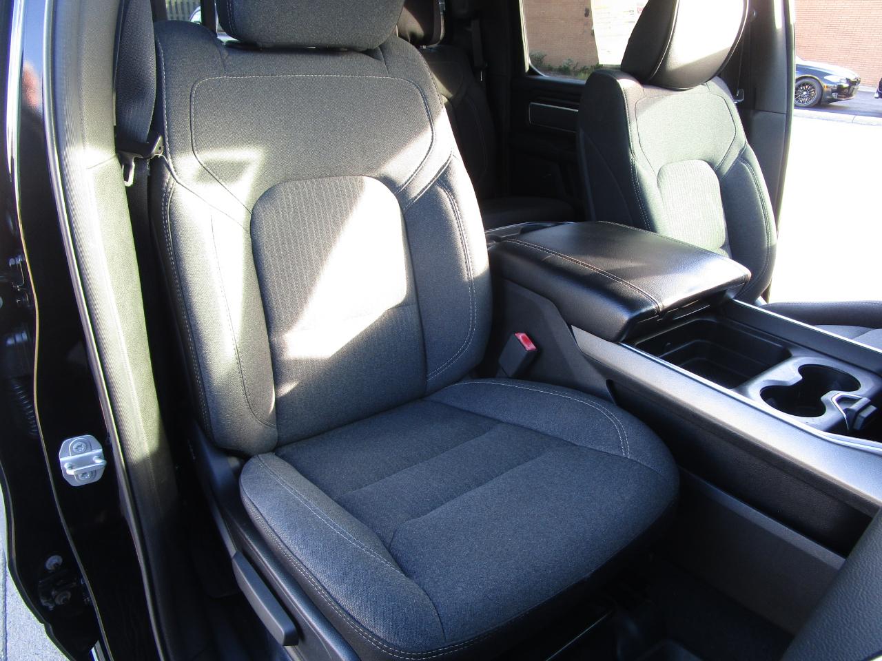 RAM 1500 Big Horn/Lone Star 4x4 Crew Cab 5'7" Box 2019