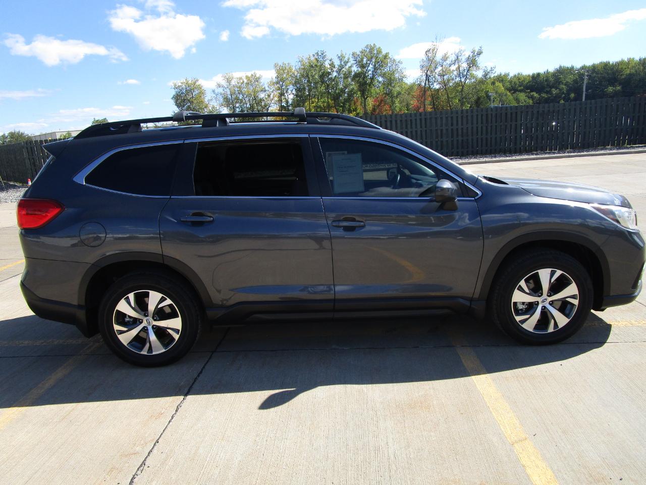 Subaru Ascent Premium 8-Passenger 2021