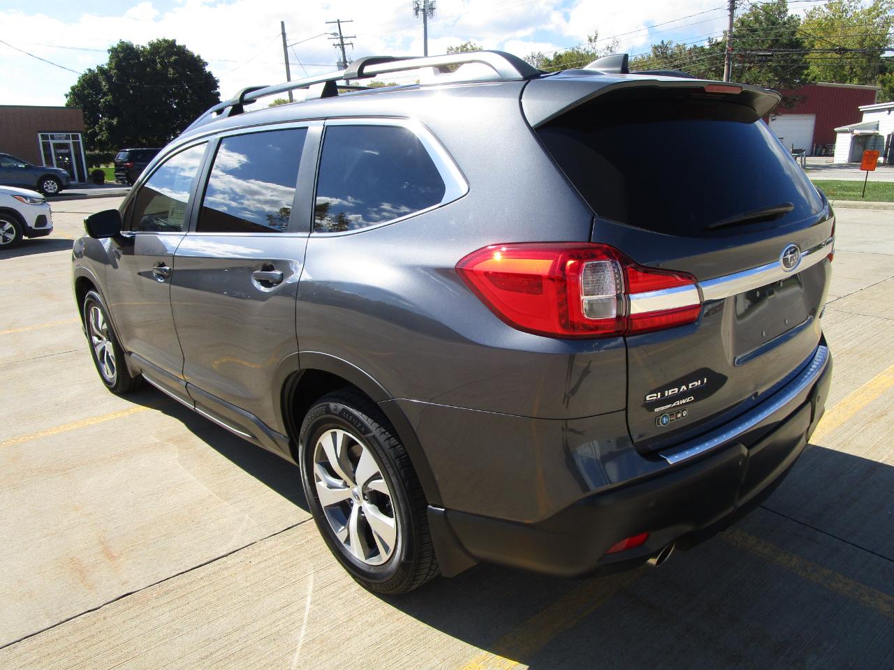 Subaru Ascent Premium 8-Passenger 2021