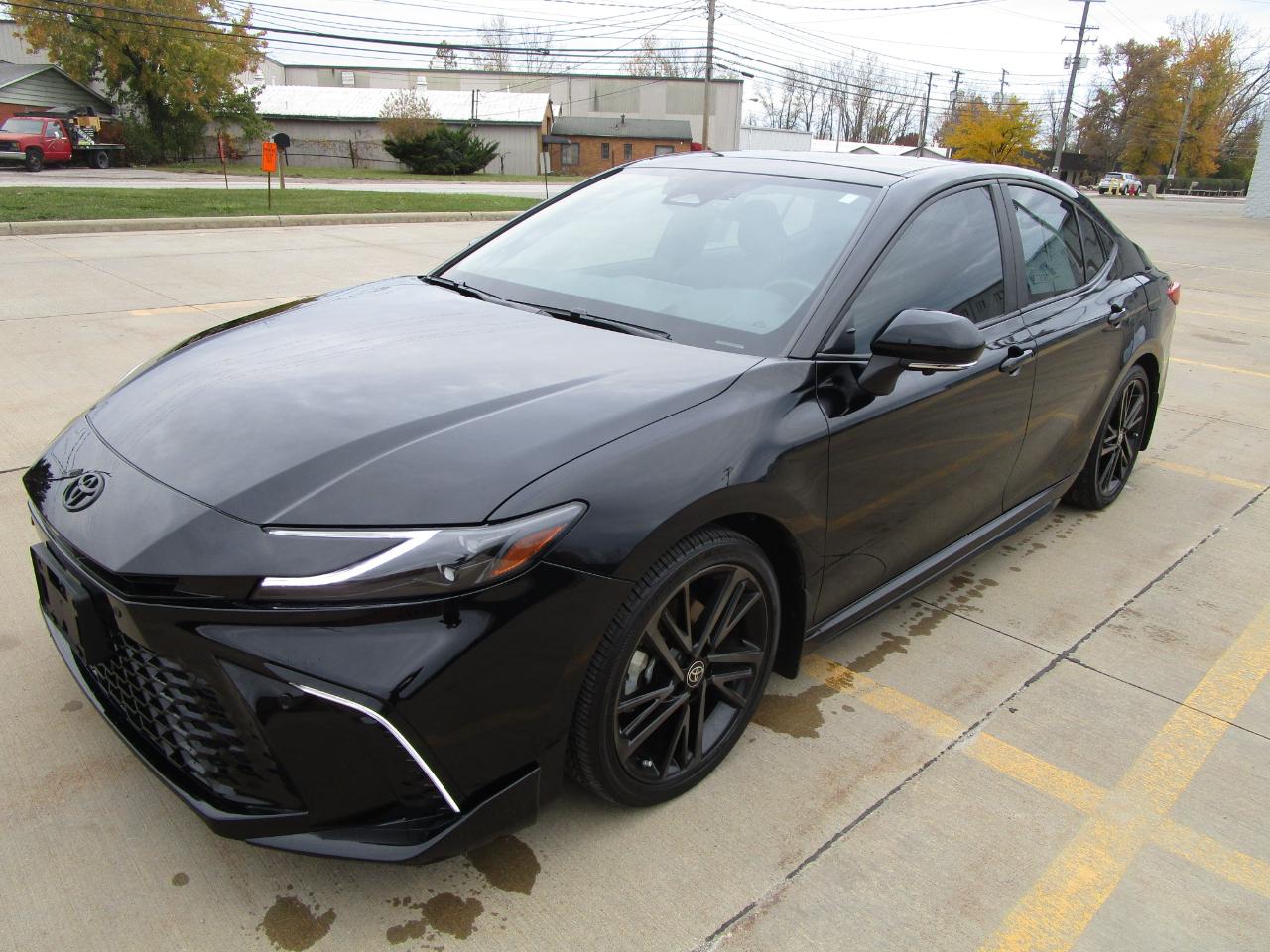 Toyota Camry XSE AWD (Natl) 2025