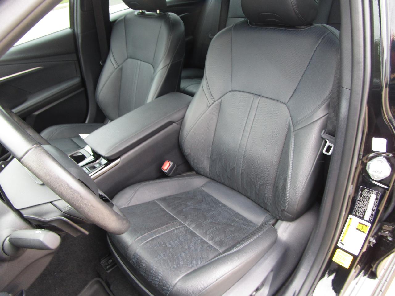 Toyota Camry XSE AWD (Natl) 2025
