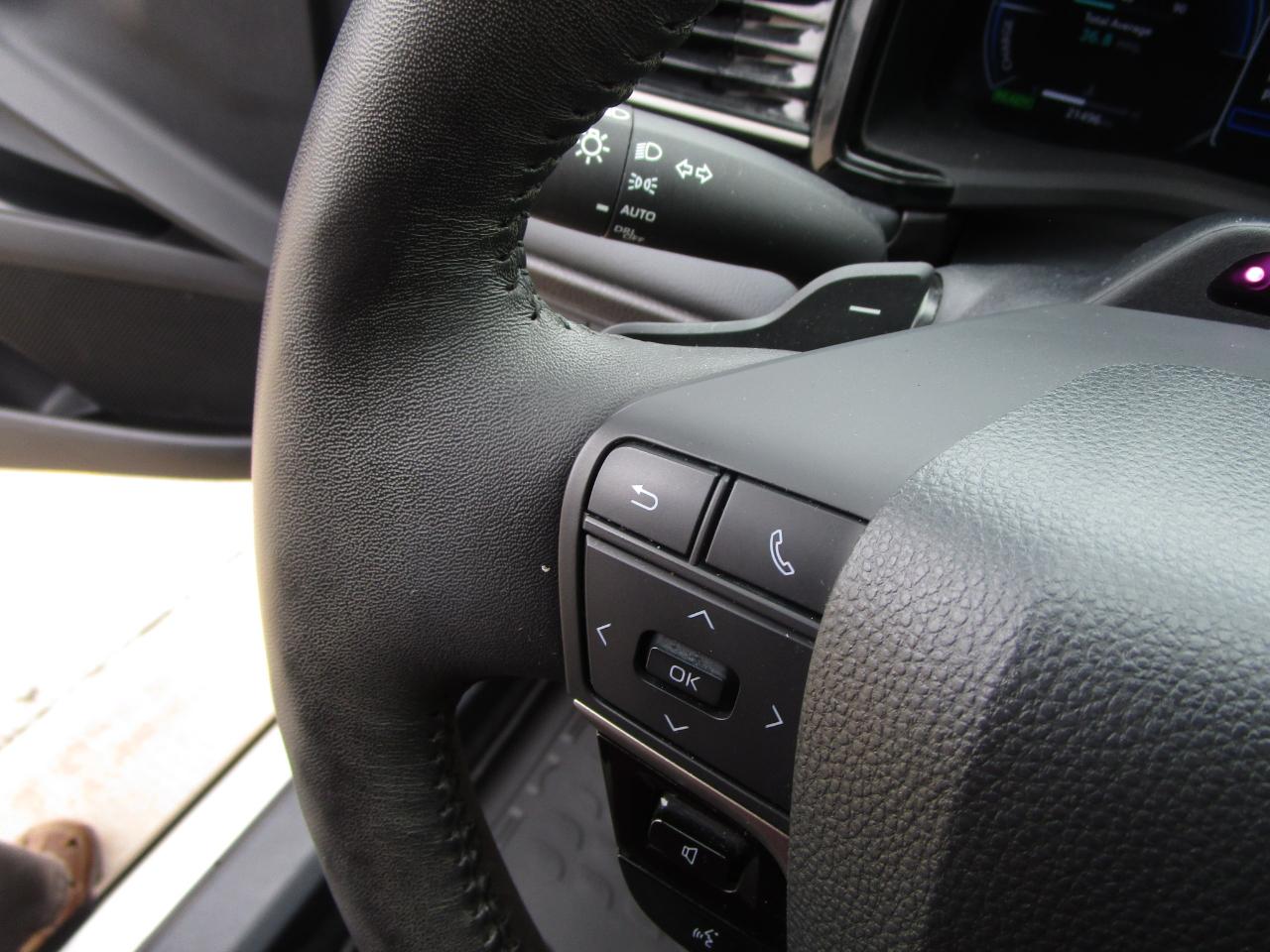Toyota Camry XSE AWD (Natl) 2025