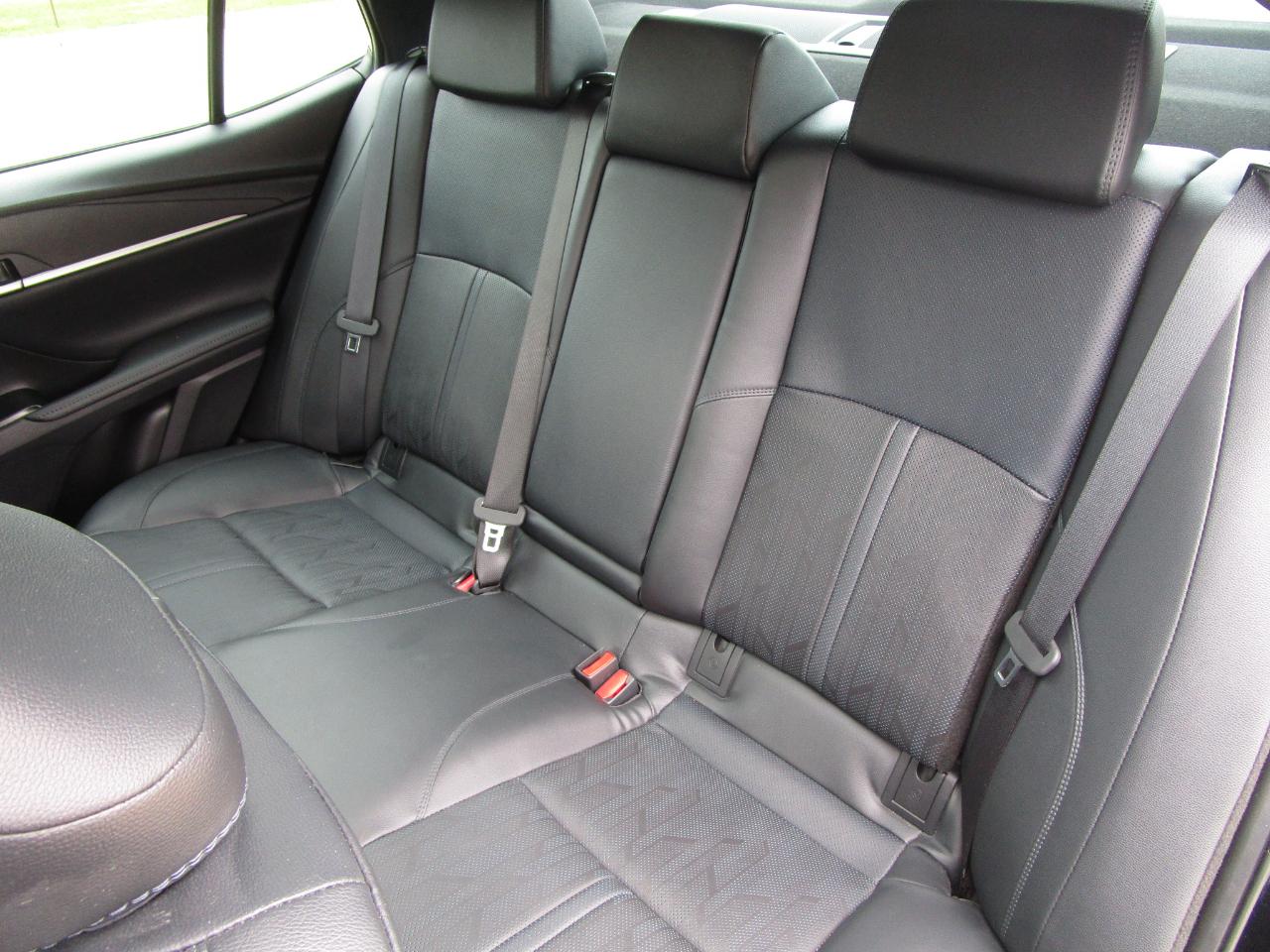 Toyota Camry XSE AWD (Natl) 2025
