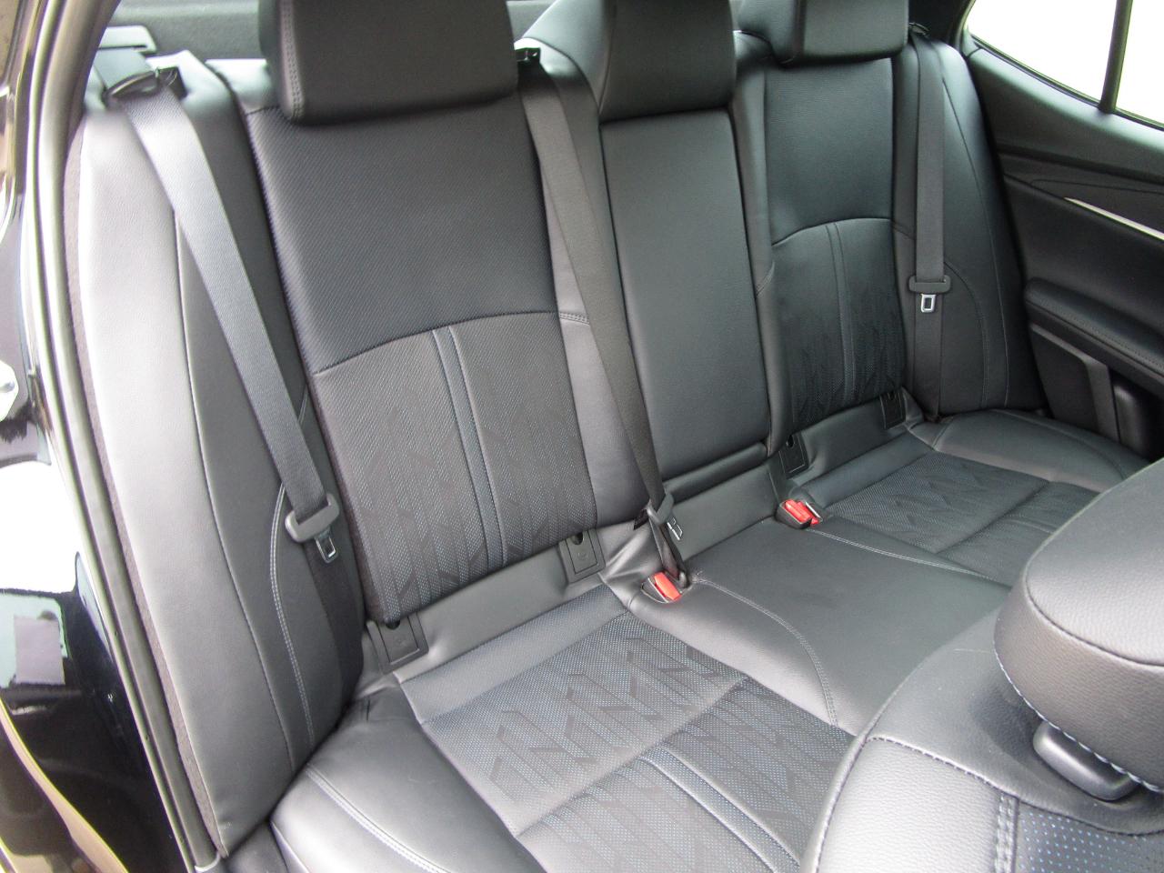 Toyota Camry XSE AWD (Natl) 2025