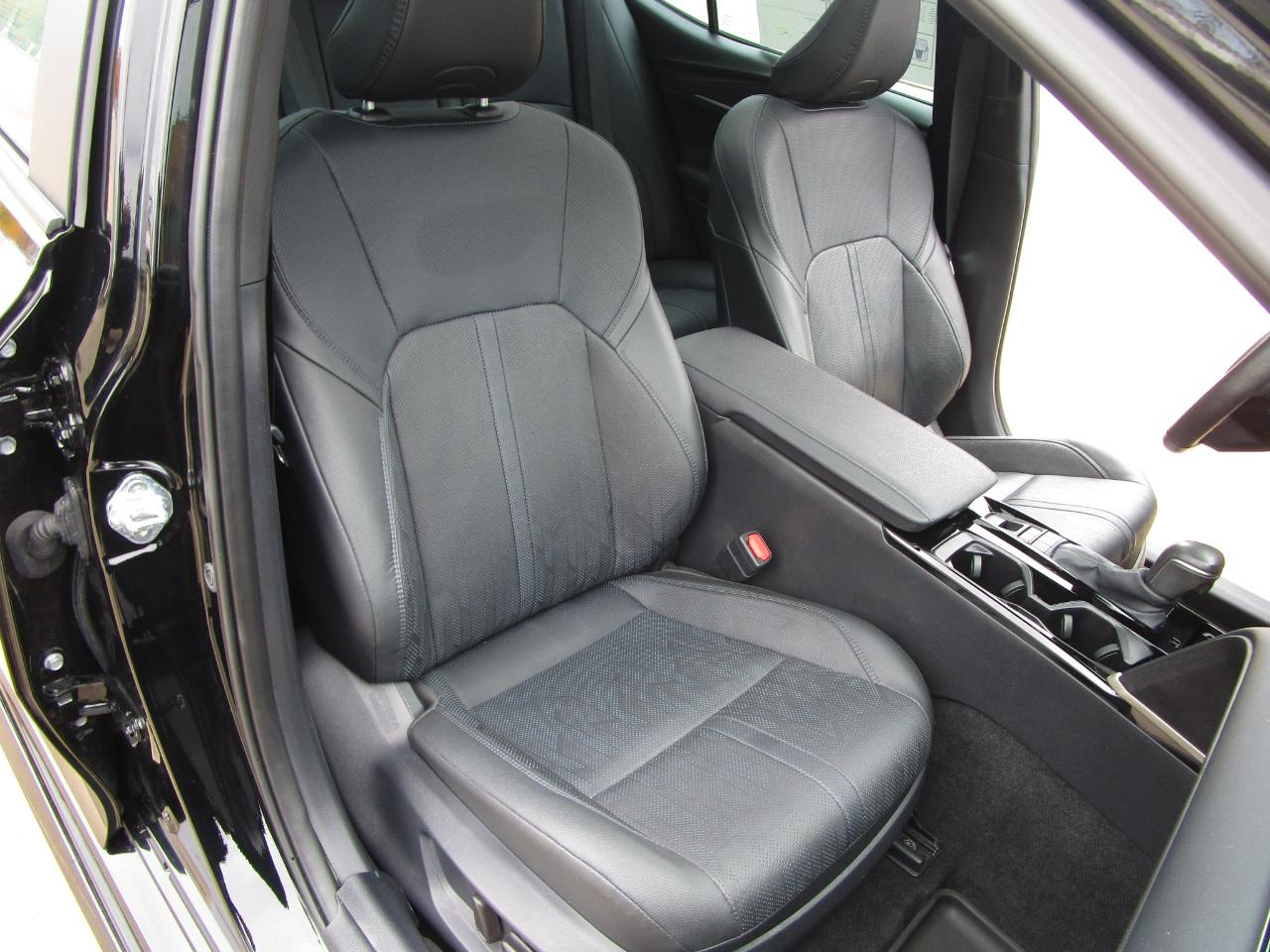 Toyota Camry XSE AWD (Natl) 2025