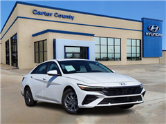 2025 Hyundai Elantra Hybrid 