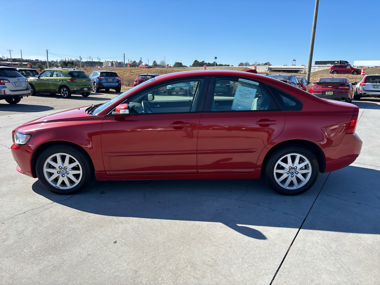Volvo S40 4dr Sdn 2.4L Auto FWD 2008