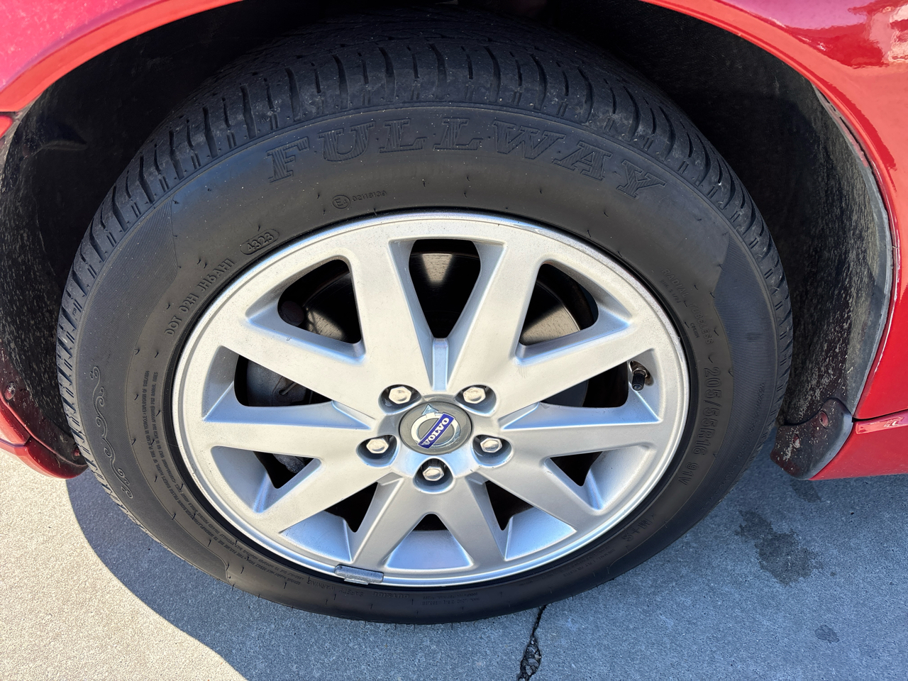 Volvo S40 4dr Sdn 2.4L Auto FWD 2008