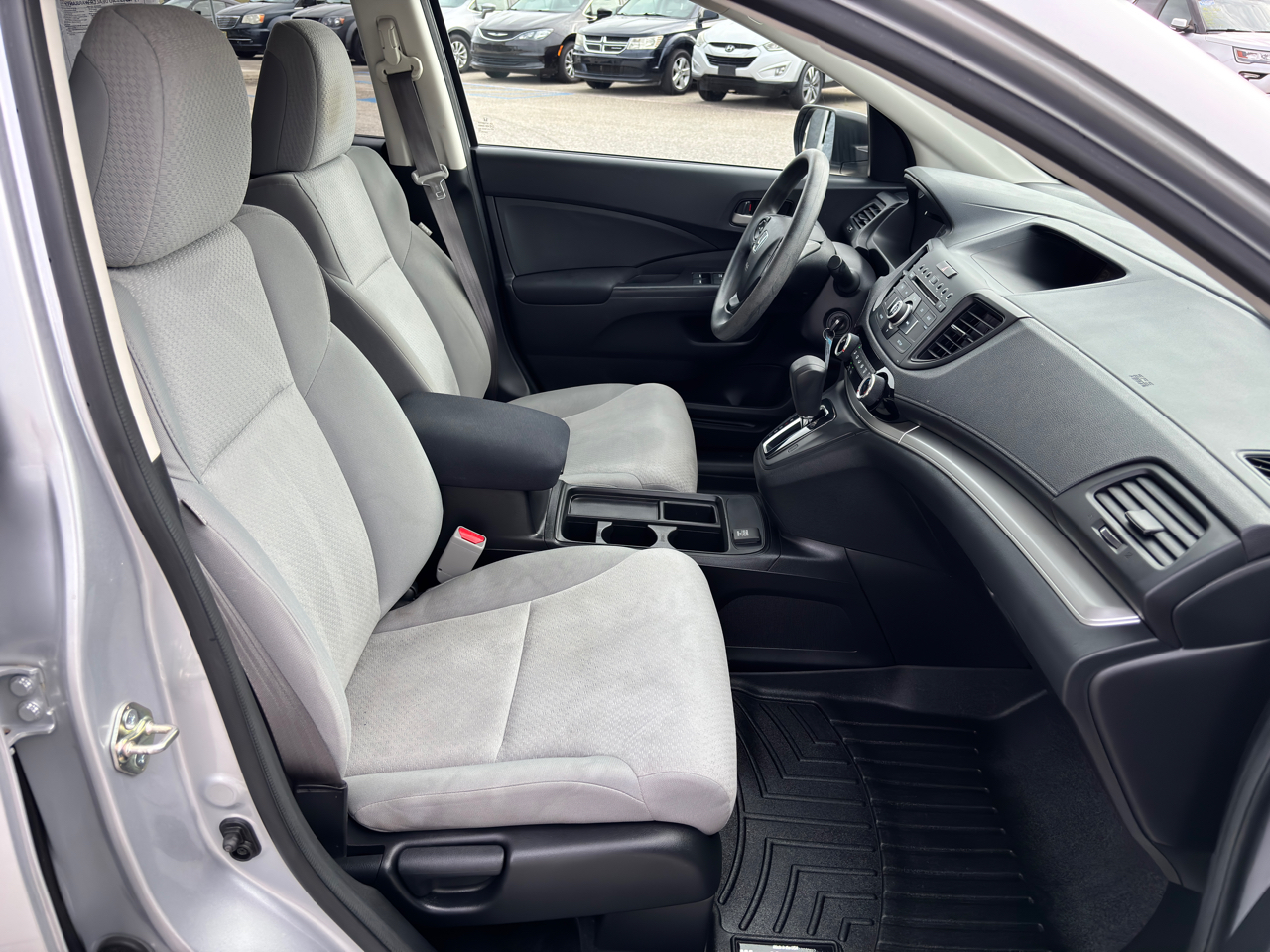 2016 Honda CR-V SE photo 23