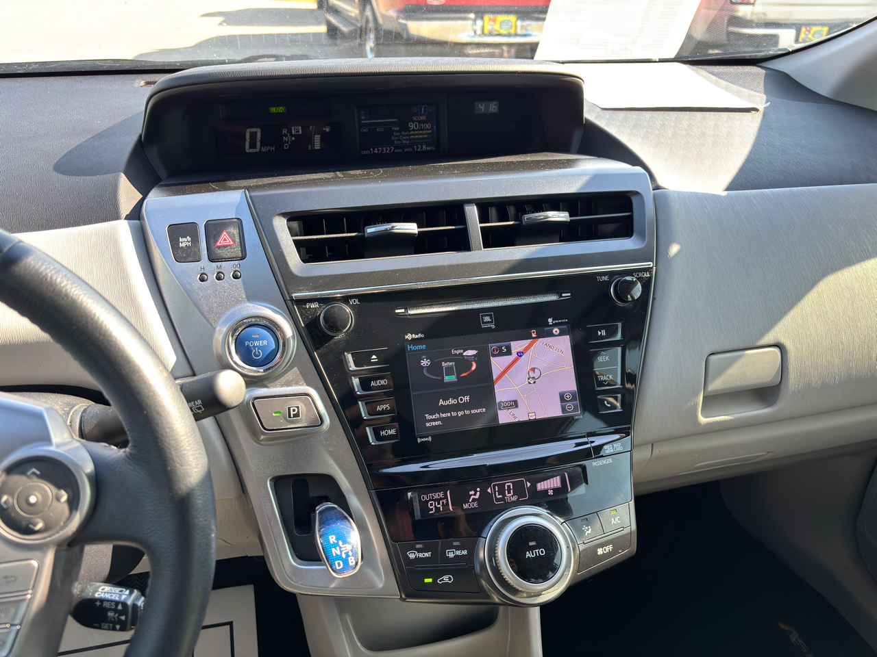 2016 Toyota Prius V Five photo 13