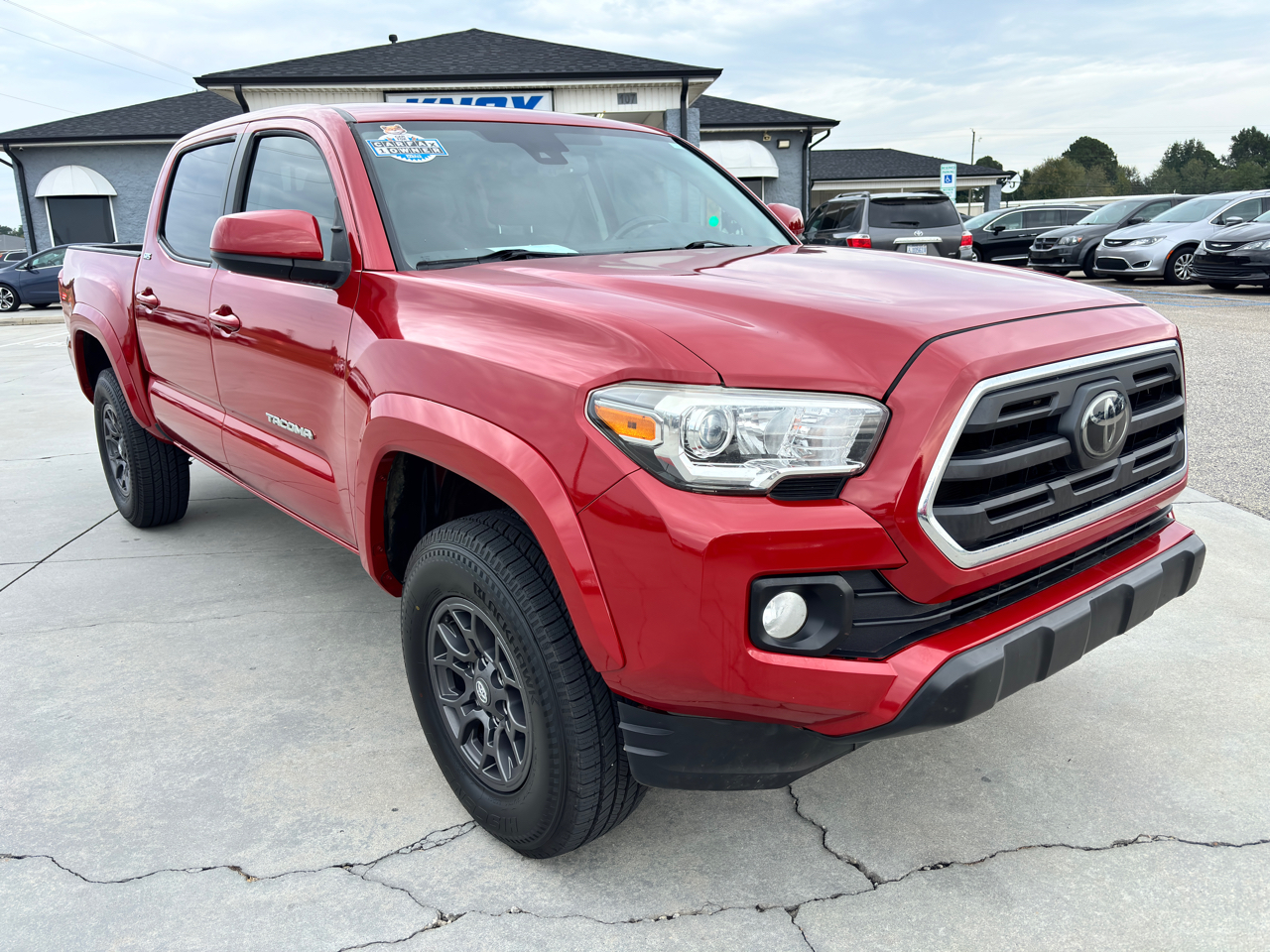 2018 Toyota Tacoma SR5 Double Cab V6 photo 2