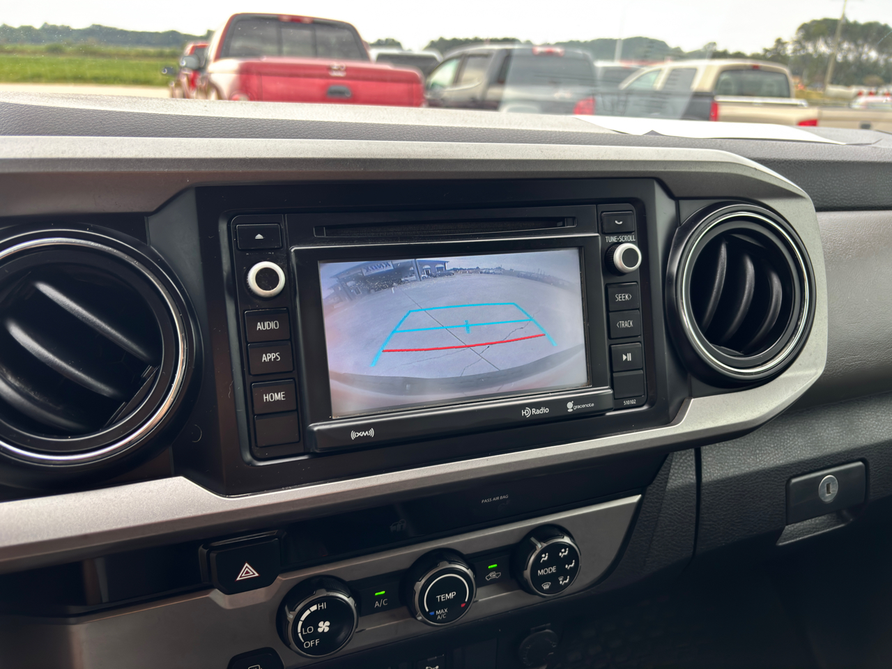 2018 Toyota Tacoma SR5 Double Cab V6 photo 16