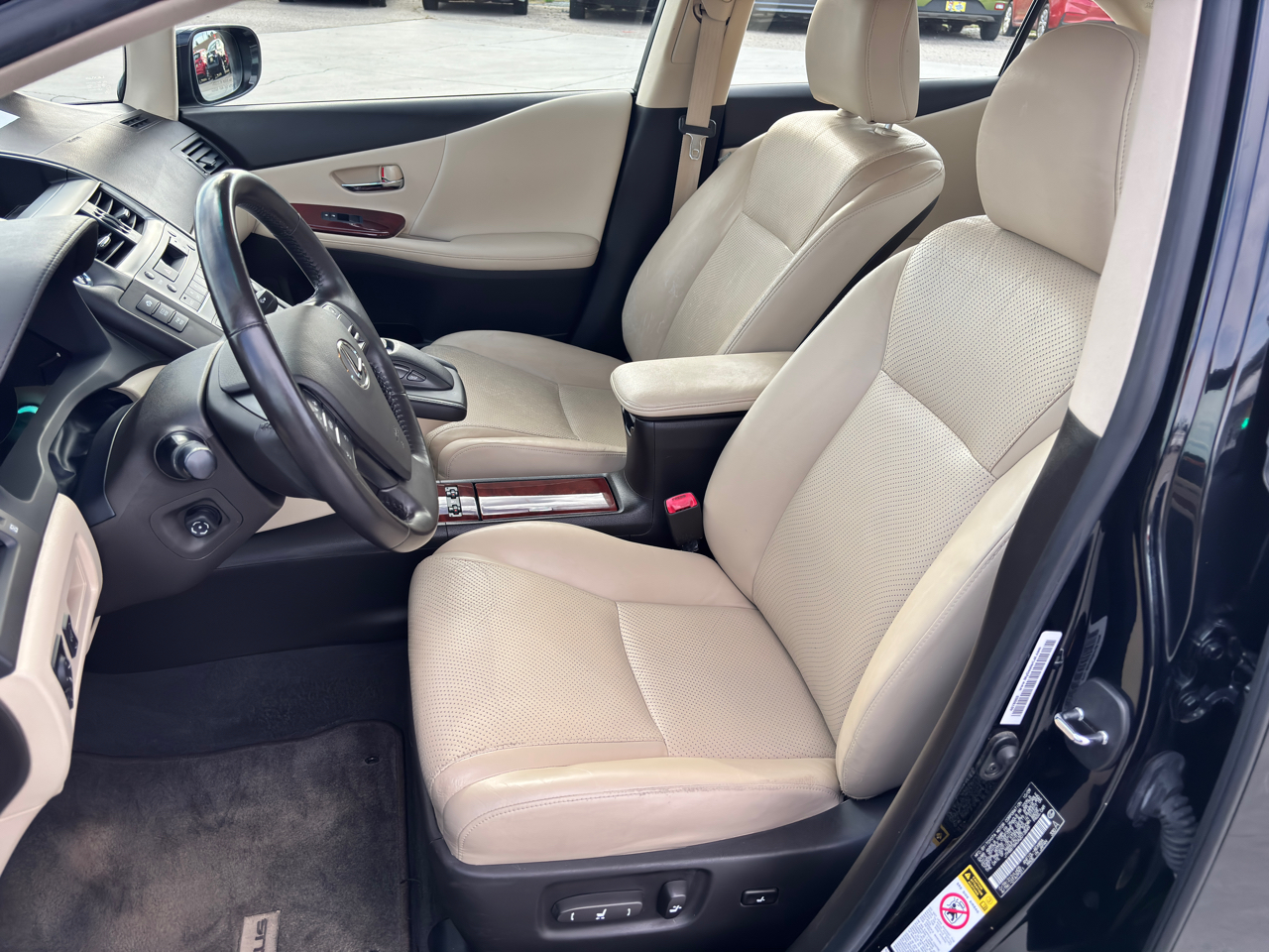 2010 Lexus HS 250h photo 17