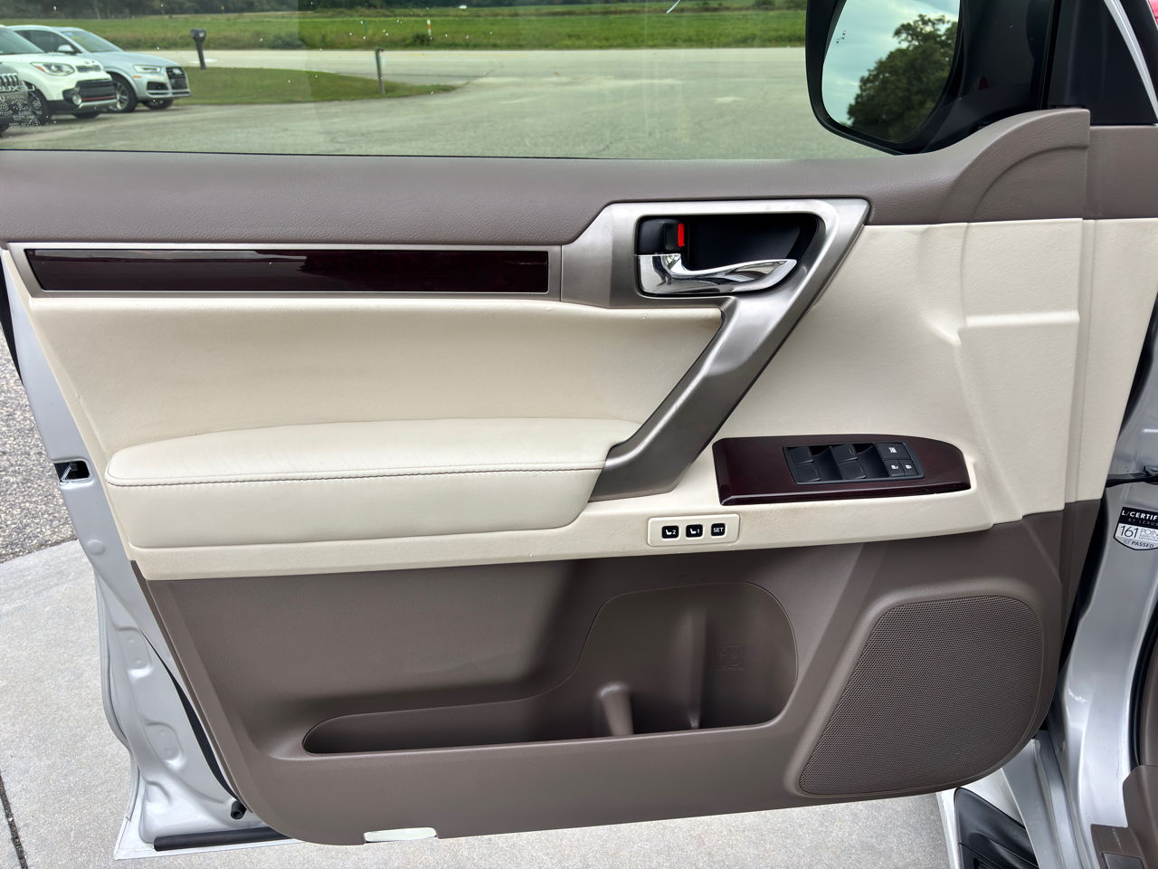 2014 Lexus GX 460 Base photo 20