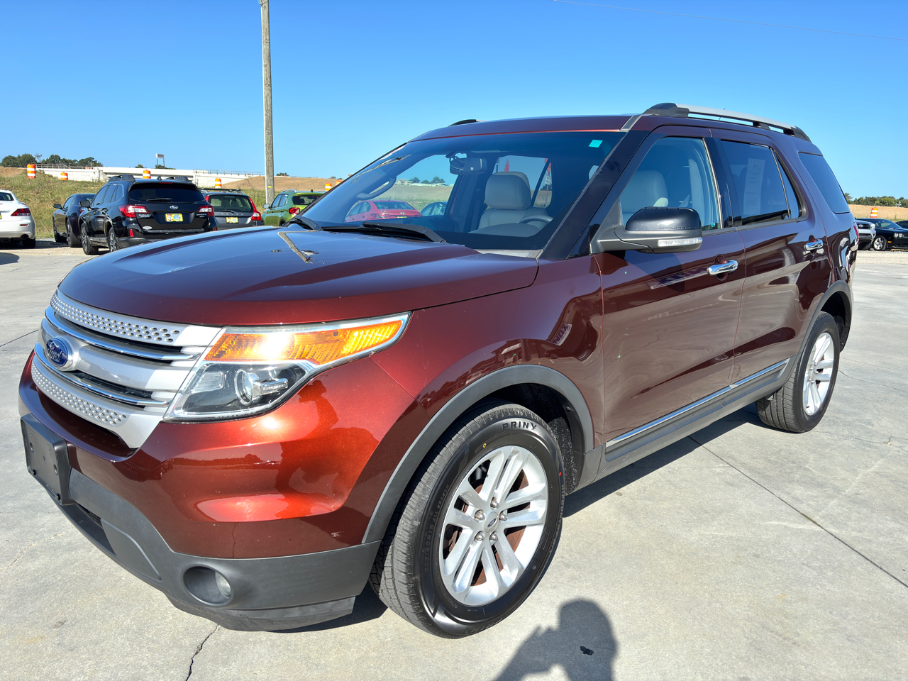 2015 Ford Explorer XLT photo 8