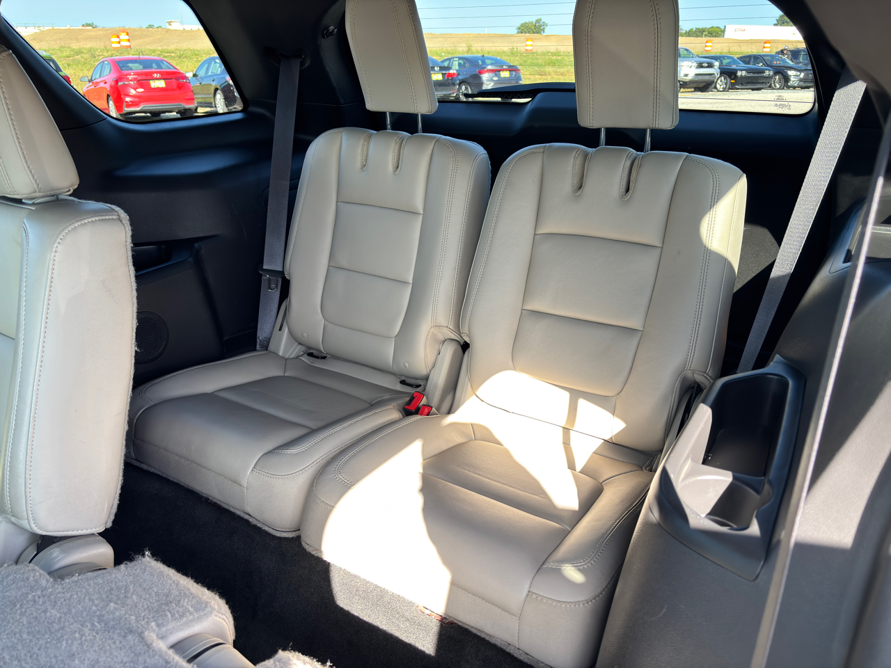 2015 Ford Explorer XLT photo 21