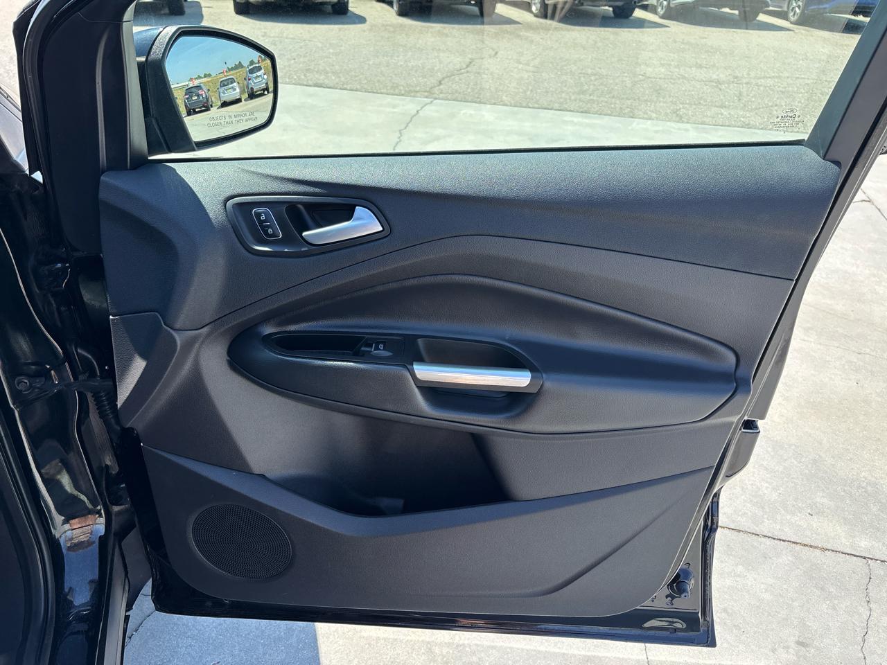 Ford Escape SE FWD 2017