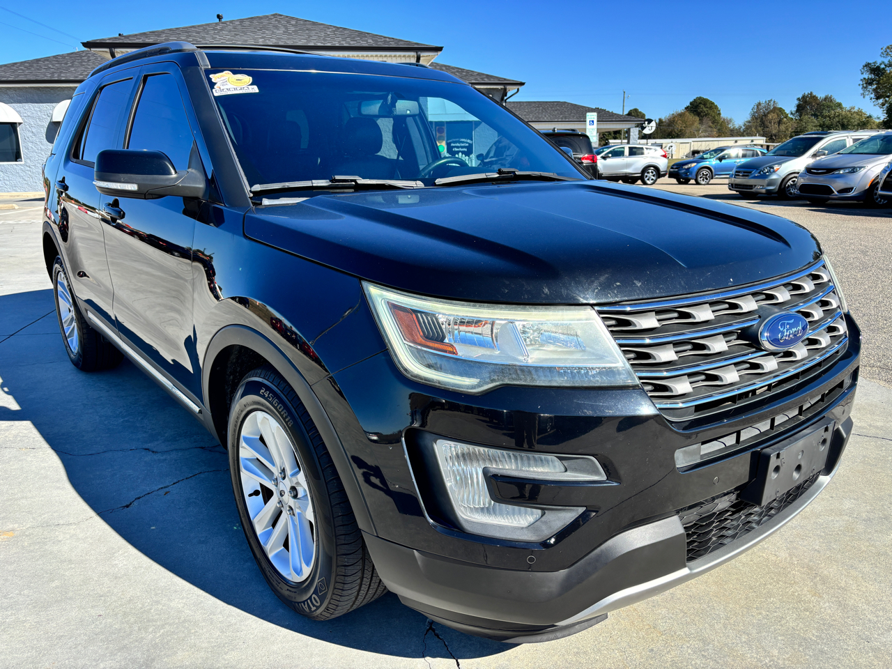 Ford Explorer XLT FWD 2017 Ford Explorer XLT FWD 2017