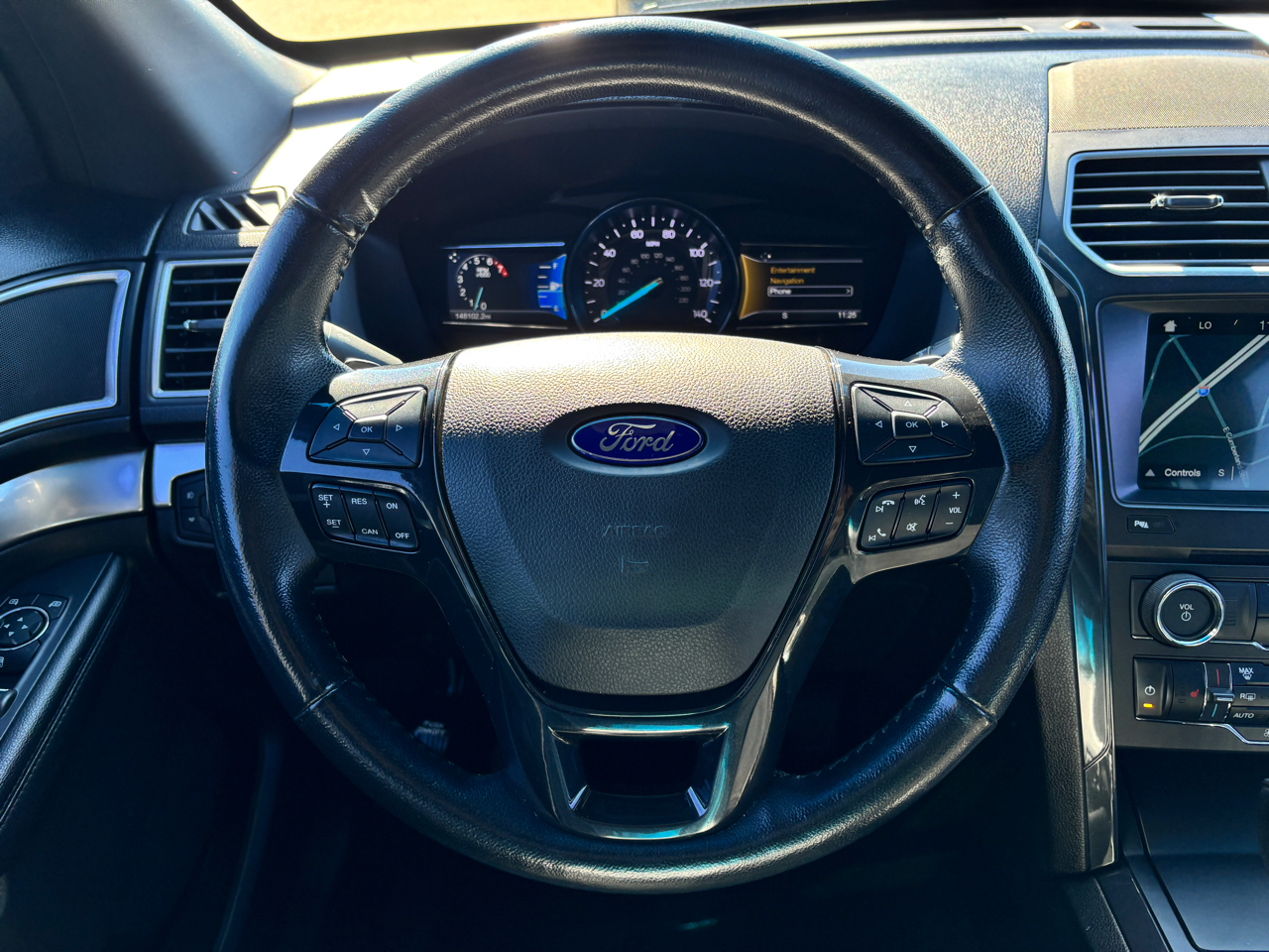 Ford Explorer XLT FWD 2017 Ford Explorer XLT FWD 2017