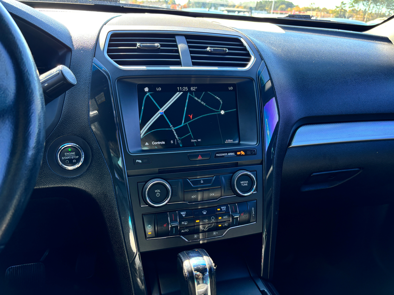 Ford Explorer XLT FWD 2017 Ford Explorer XLT FWD 2017