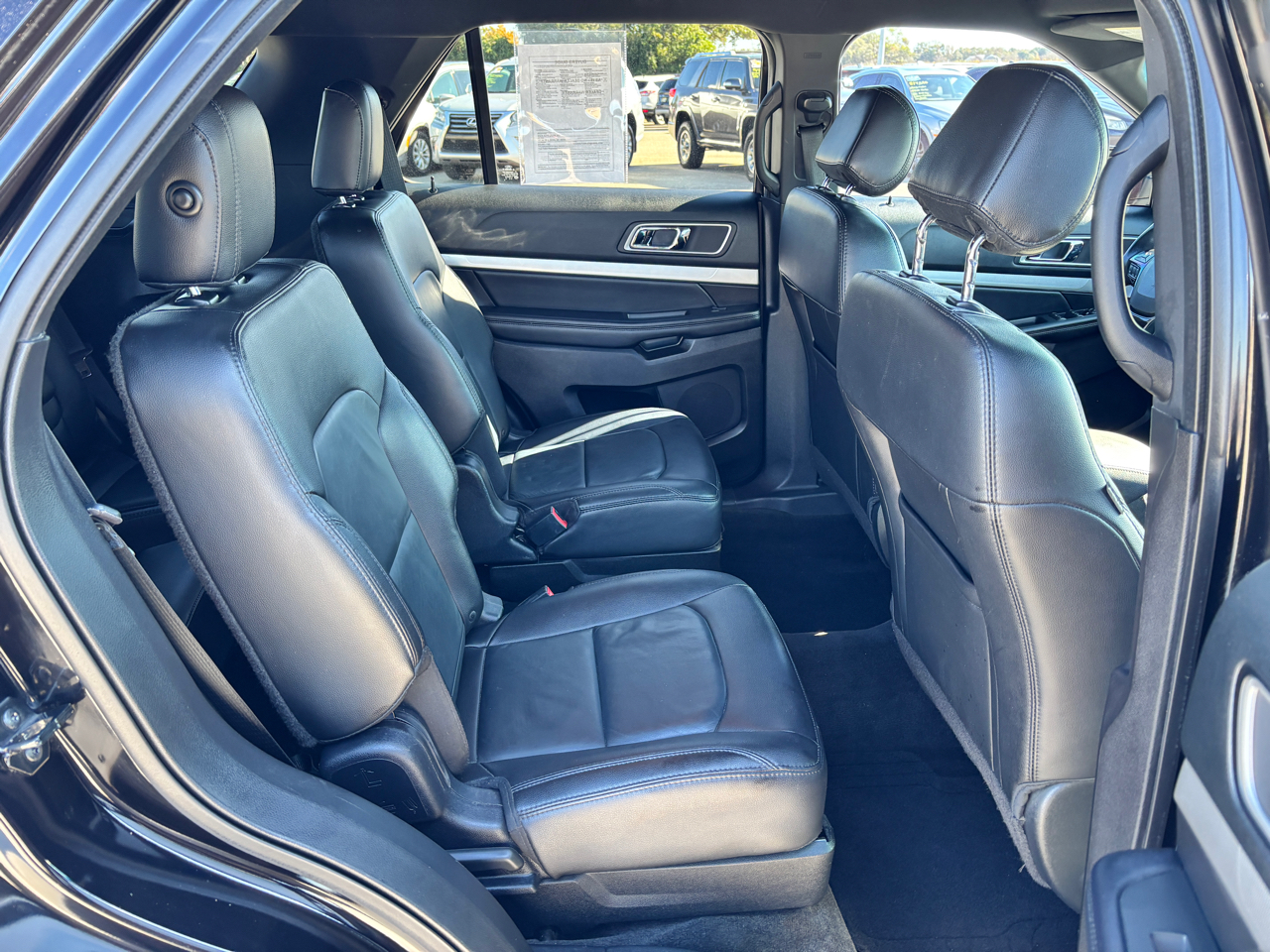 Ford Explorer XLT FWD 2017 Ford Explorer XLT FWD 2017