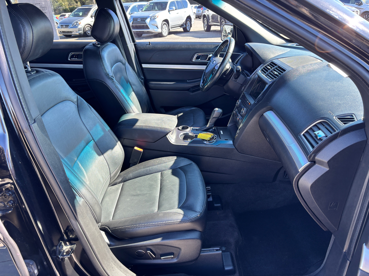 Ford Explorer XLT FWD 2017 Ford Explorer XLT FWD 2017