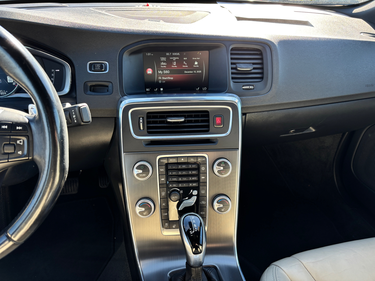 Volvo S60 2015.5 4dr Sdn T5 Drive-E Platinum FWD 2015