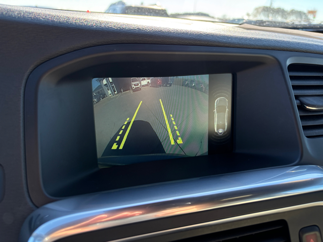 Volvo S60 2015.5 4dr Sdn T5 Drive-E Platinum FWD 2015