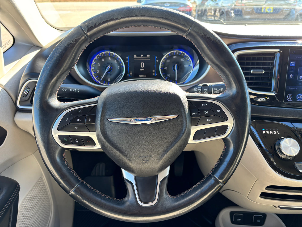 Chrysler Pacifica Touring-L FWD 2017