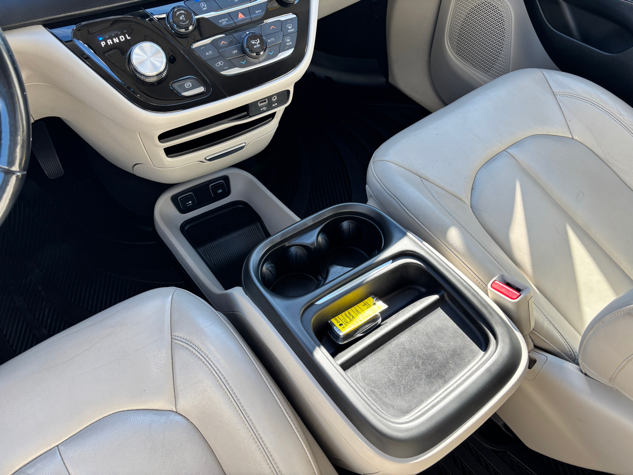 Chrysler Pacifica Touring-L FWD 2017