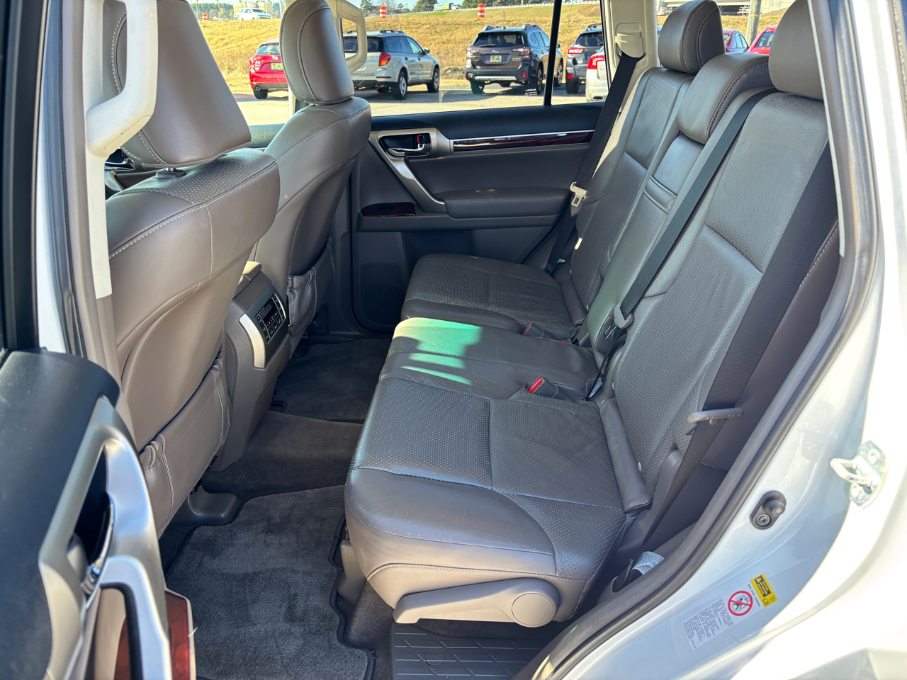 Lexus GX 460 4WD 4dr 2010