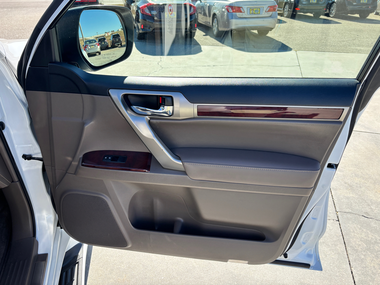 Lexus GX 460 4WD 4dr 2010