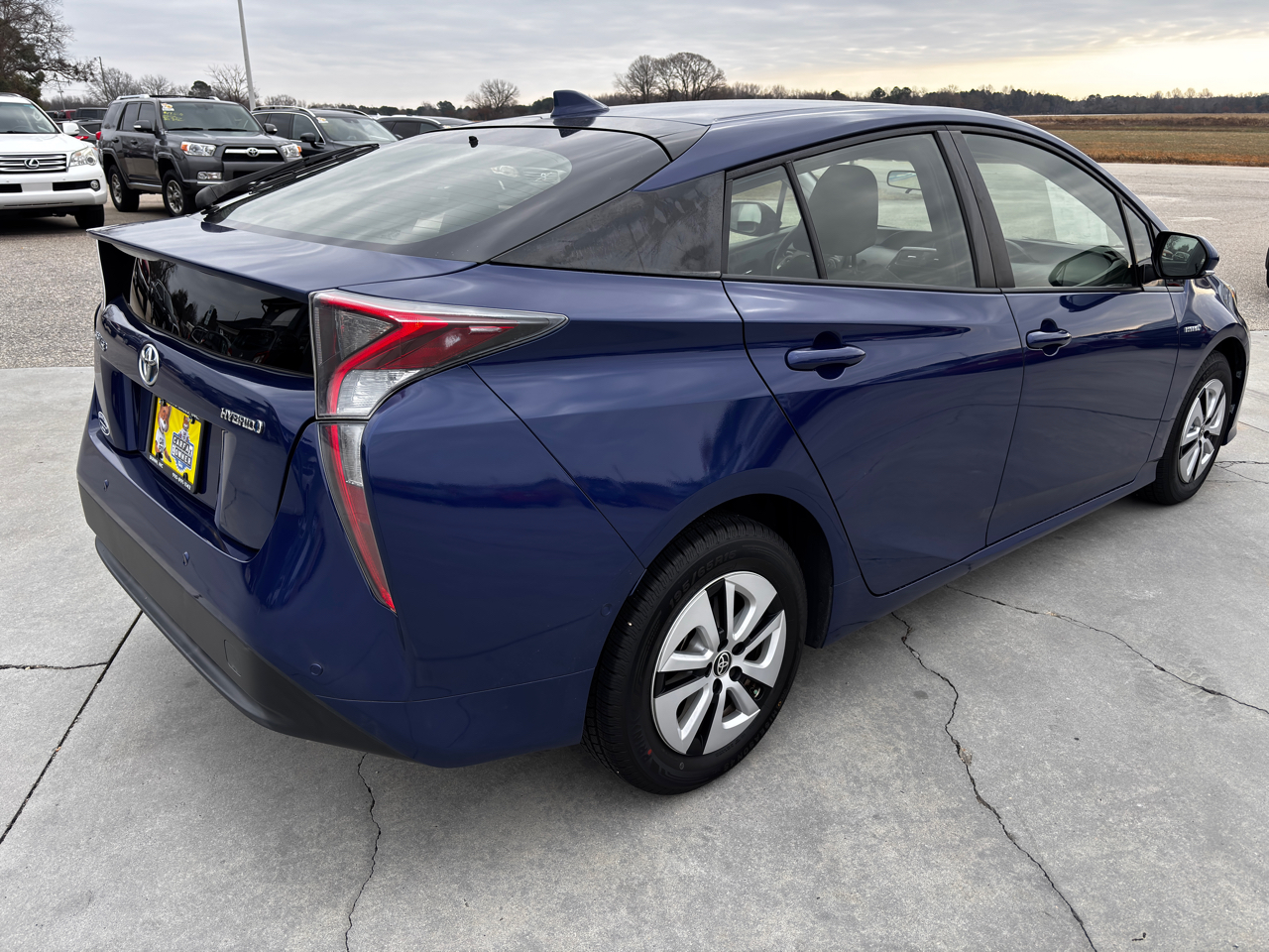 Toyota Prius Two 2017