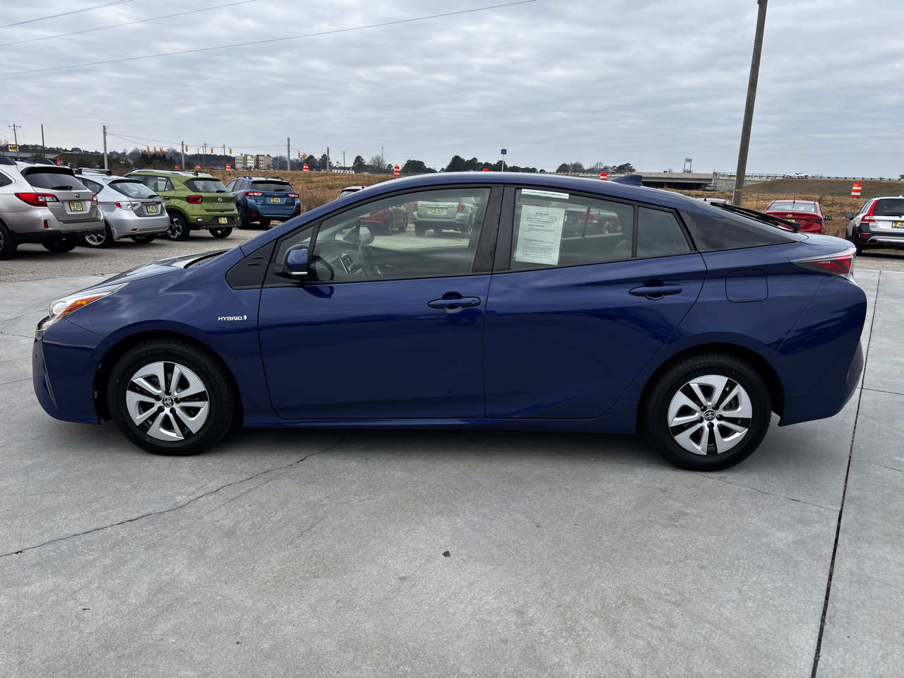 Toyota Prius Two 2017