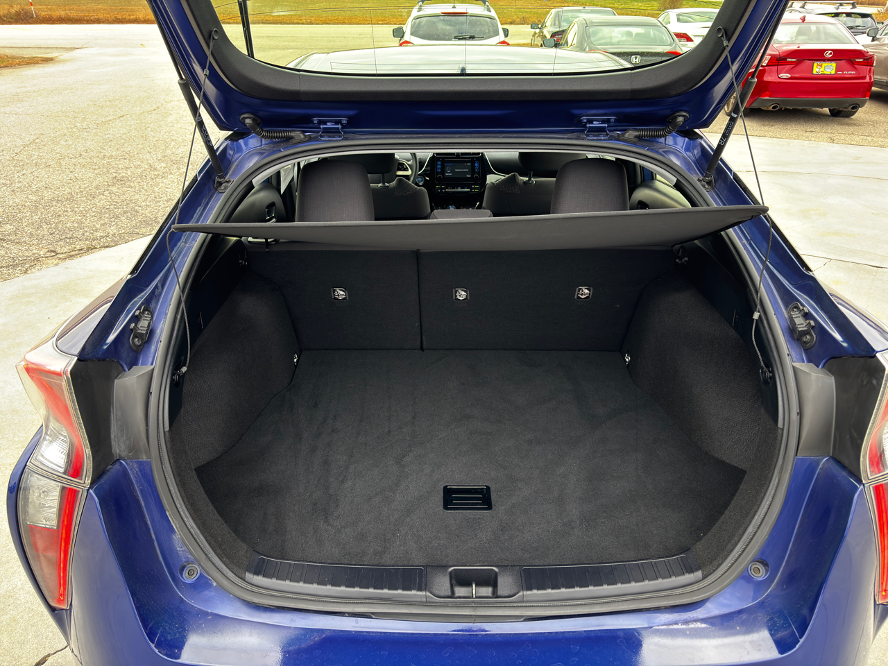 Toyota Prius Two 2017