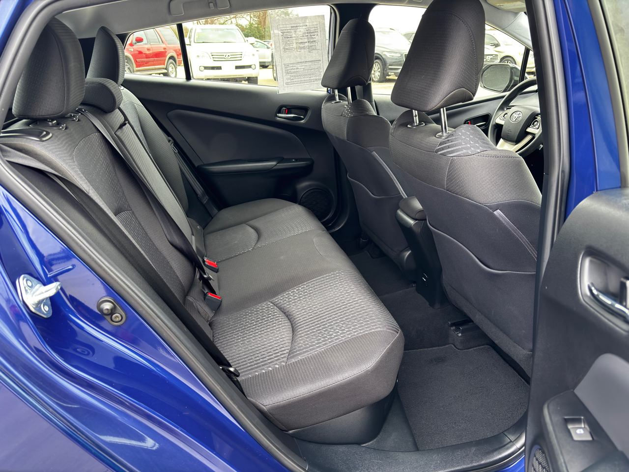 Toyota Prius Two 2017