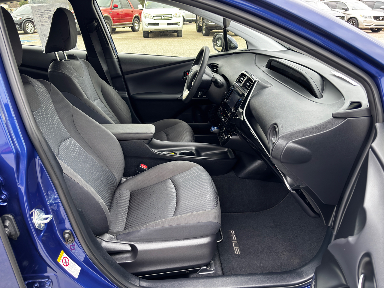 Toyota Prius Two 2017