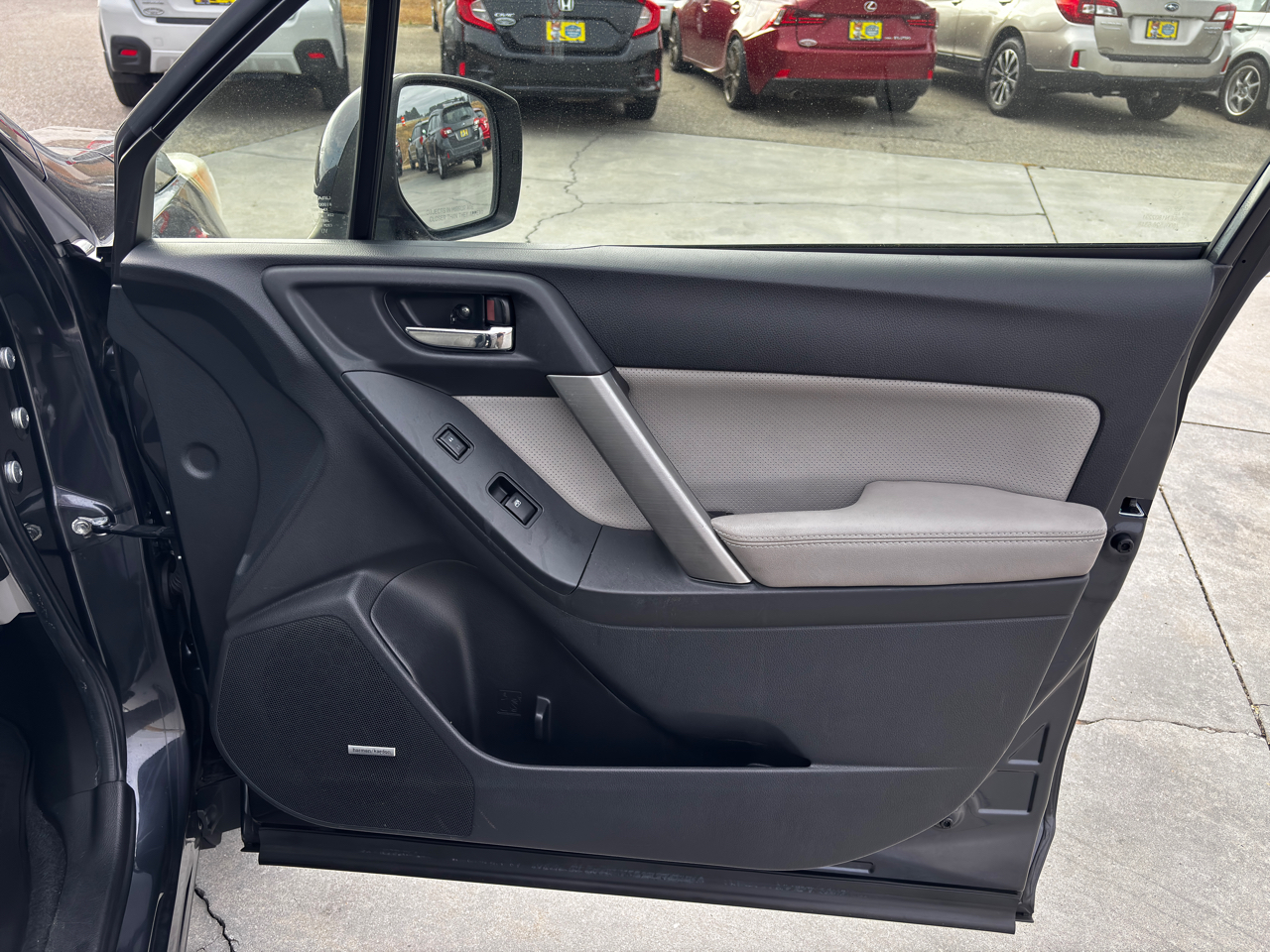 Subaru Forester 4dr Auto 2.5i Touring PZEV 2014