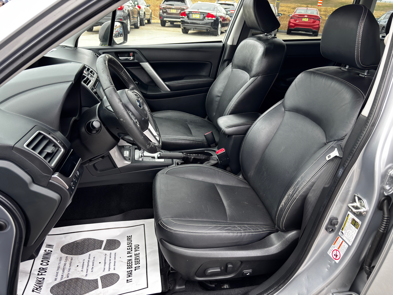 Subaru Forester 2.5i Limited CVT 2017