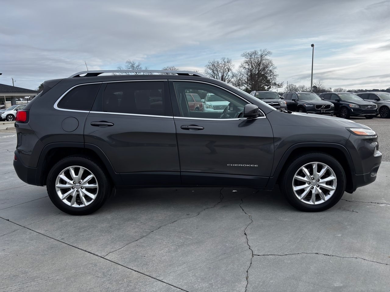 Jeep Cherokee 4WD 4dr Limited 2016