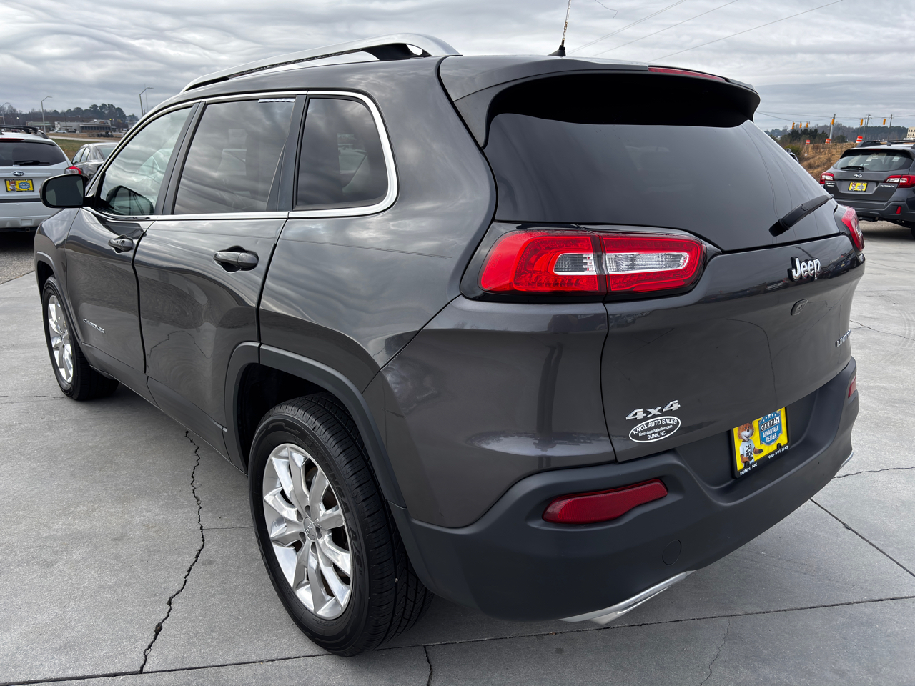 Jeep Cherokee 4WD 4dr Limited 2016