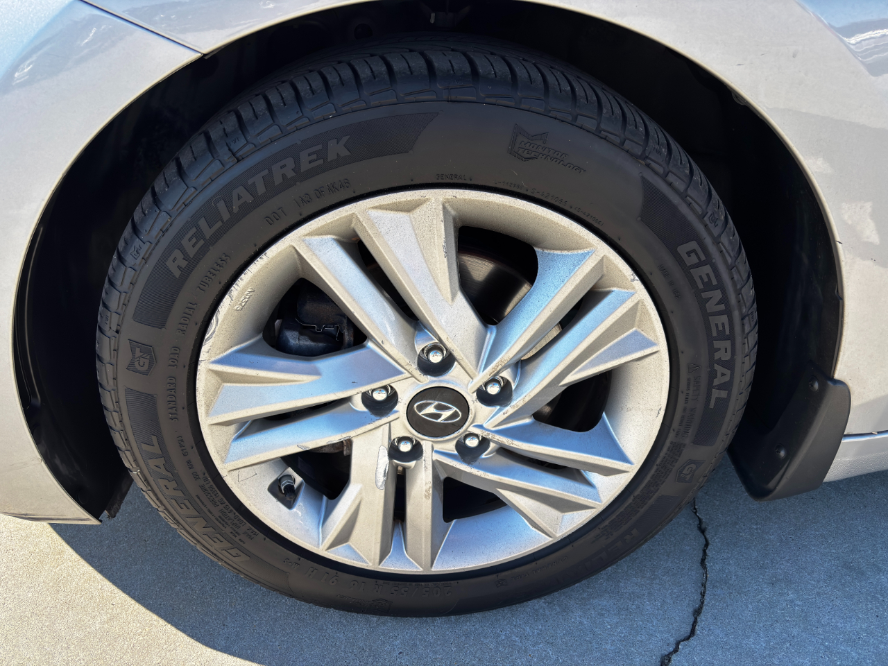 Hyundai Elantra SEL IVT 2020