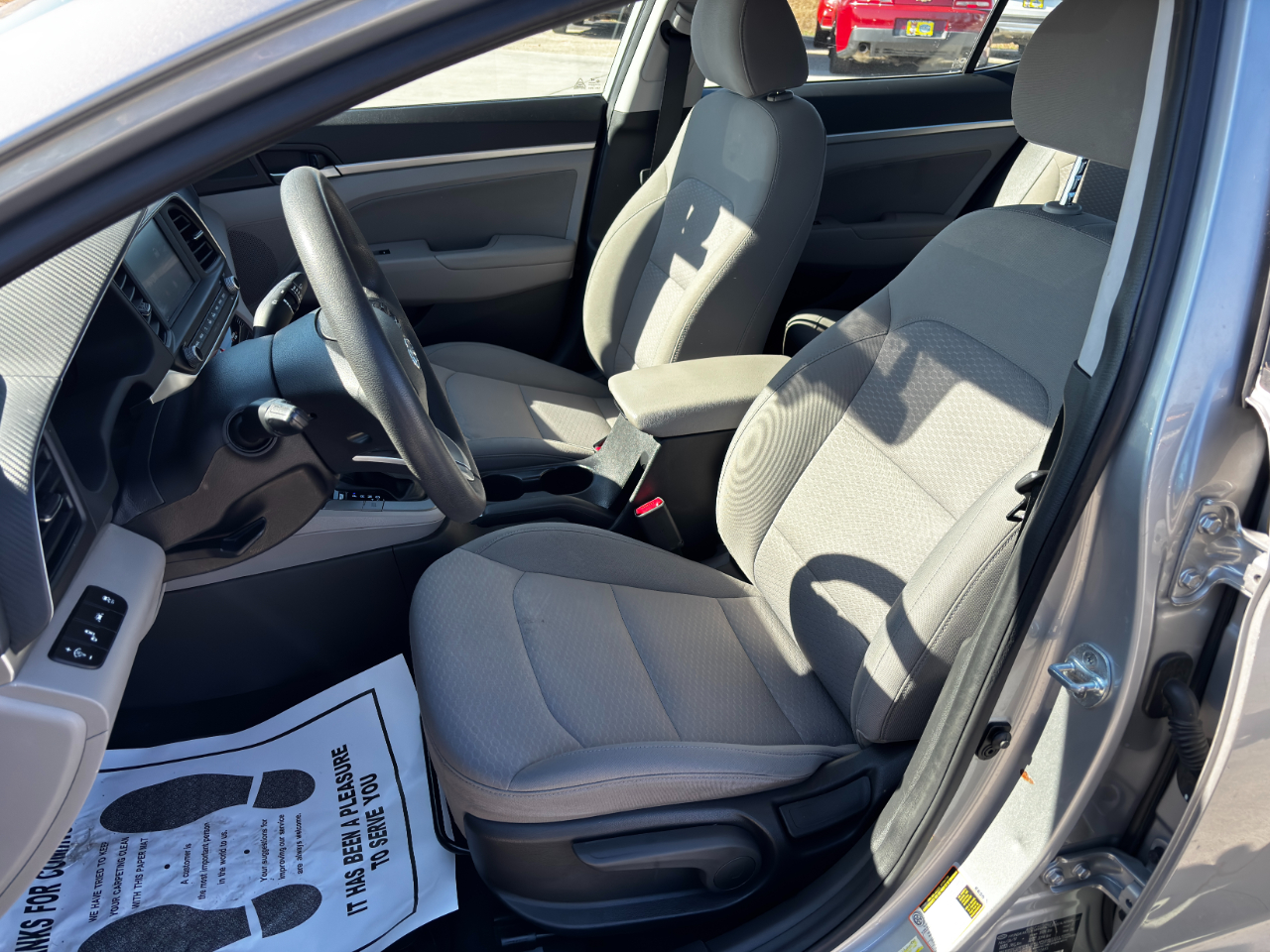 Hyundai Elantra SEL IVT 2020