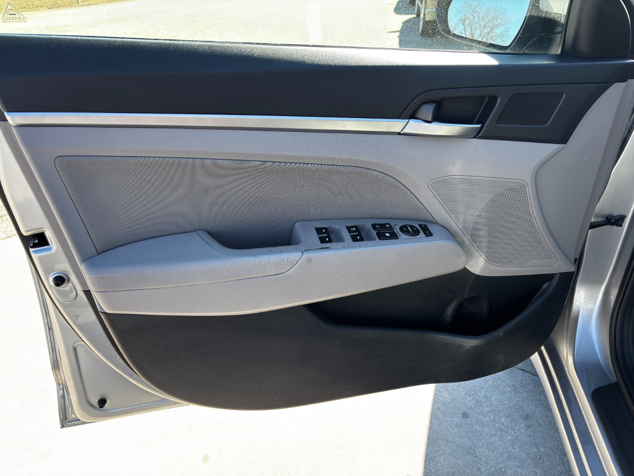 Hyundai Elantra SEL IVT 2020