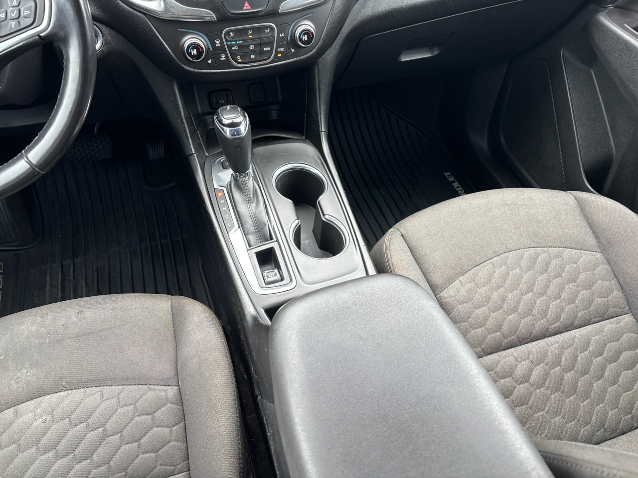 Chevrolet Equinox AWD 4dr LT w/2LT 2018