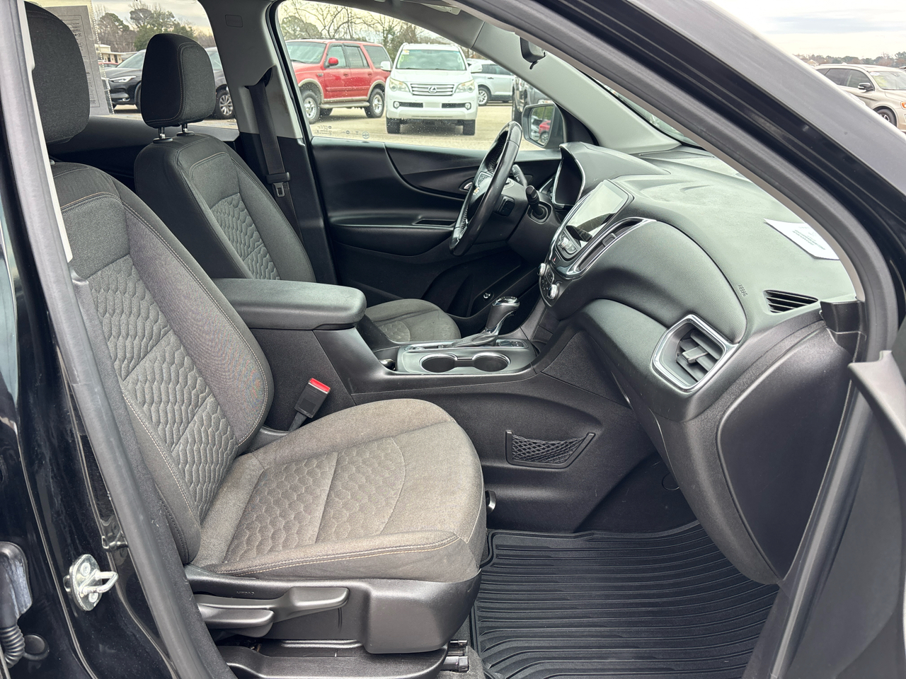 Chevrolet Equinox AWD 4dr LT w/2LT 2018