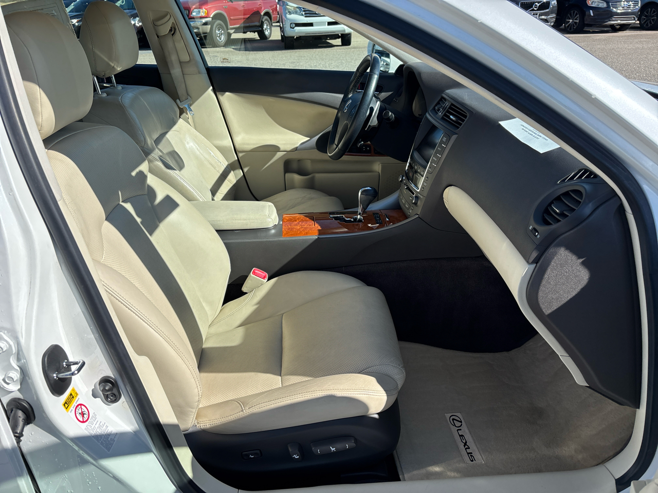 Lexus IS 250 4D Sedan 2009