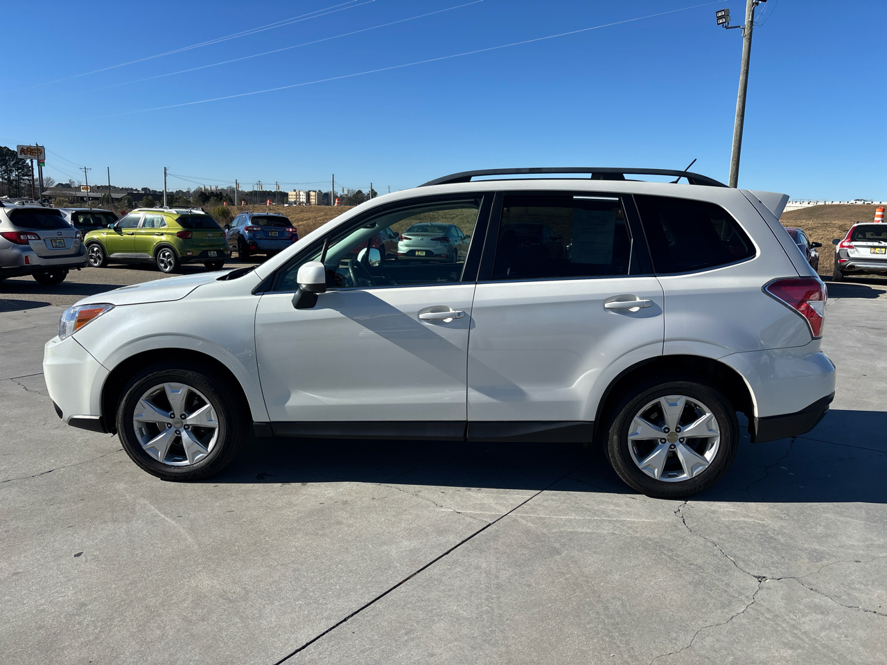 Subaru Forester 4dr CVT 2.5i Limited PZEV 2015