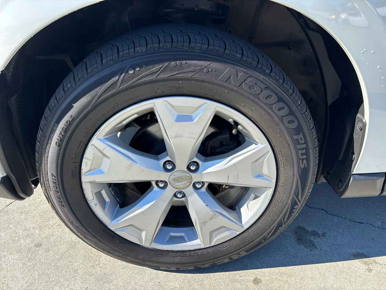 Subaru Forester 4dr CVT 2.5i Limited PZEV 2015